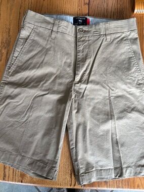 Dockers Men's Flat Front Khaki/Tan Shorts